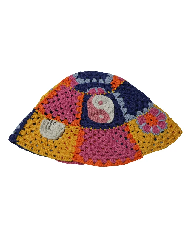 Staud Floral Crochet Hat in Multicolor Polyester