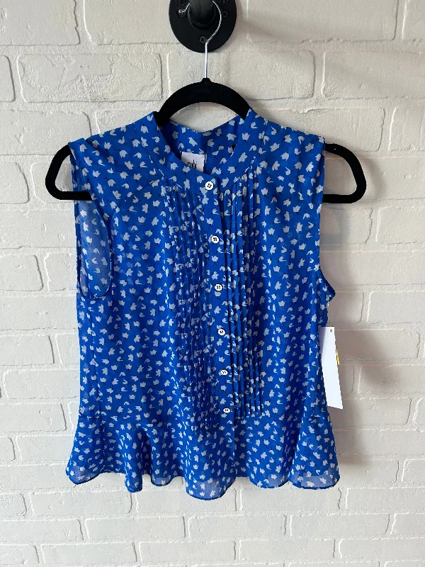 Top Sleeveless By Cabi In Blue & White, Size: S