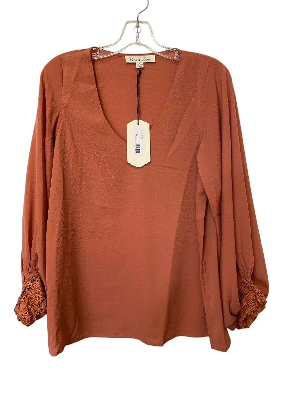 Top Long Sleeve By Clothes Mentor In Orange, Size: S