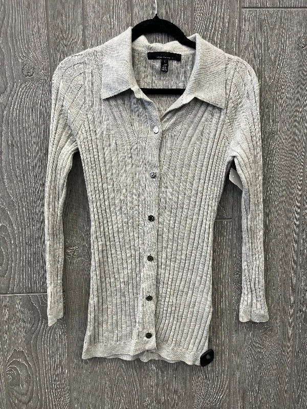 Top Long Sleeve By White House Black Market In Grey, Size: S